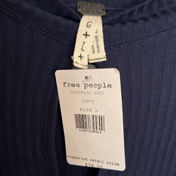 Free People- NWT -Large- Copa Banana Ribbed Keyhole Tunic- Navy - Picture 5 of 5